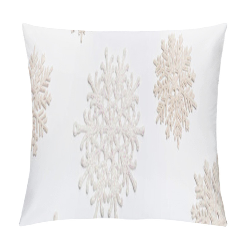 Personality  Composition With Winter Snowflakes On White Background, Banner Pillow Covers