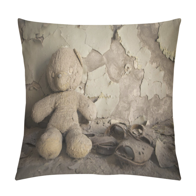 Personality  Chernobyl - Teddy Bear In Abandoned House  Pillow Covers