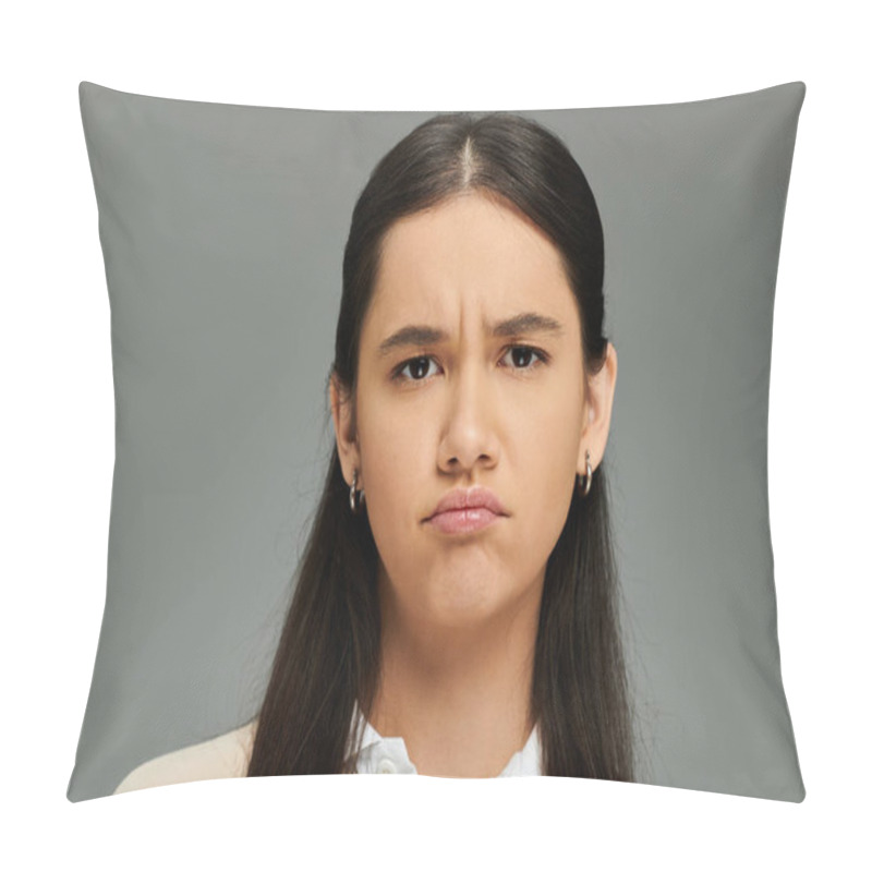 Personality  A Young Woman Dressed Fashionably Shows A Range Of Emotions, Highlighting Her Feelings. Pillow Covers