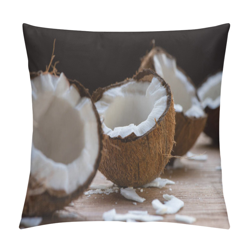 Personality  Selective Focus Of Fresh Tasty Coconut Halves And Flakes On Wooden Table Isolated On Black Pillow Covers