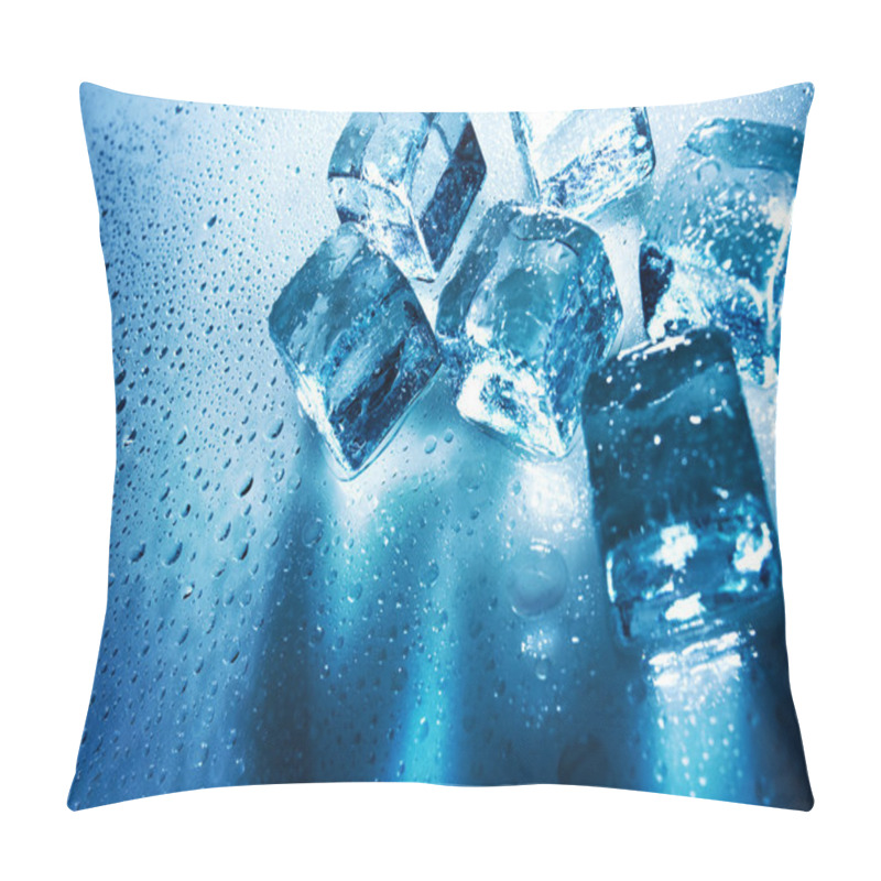 Personality  Ice Cubes Over Wet Backgrounds With Back Light Pillow Covers