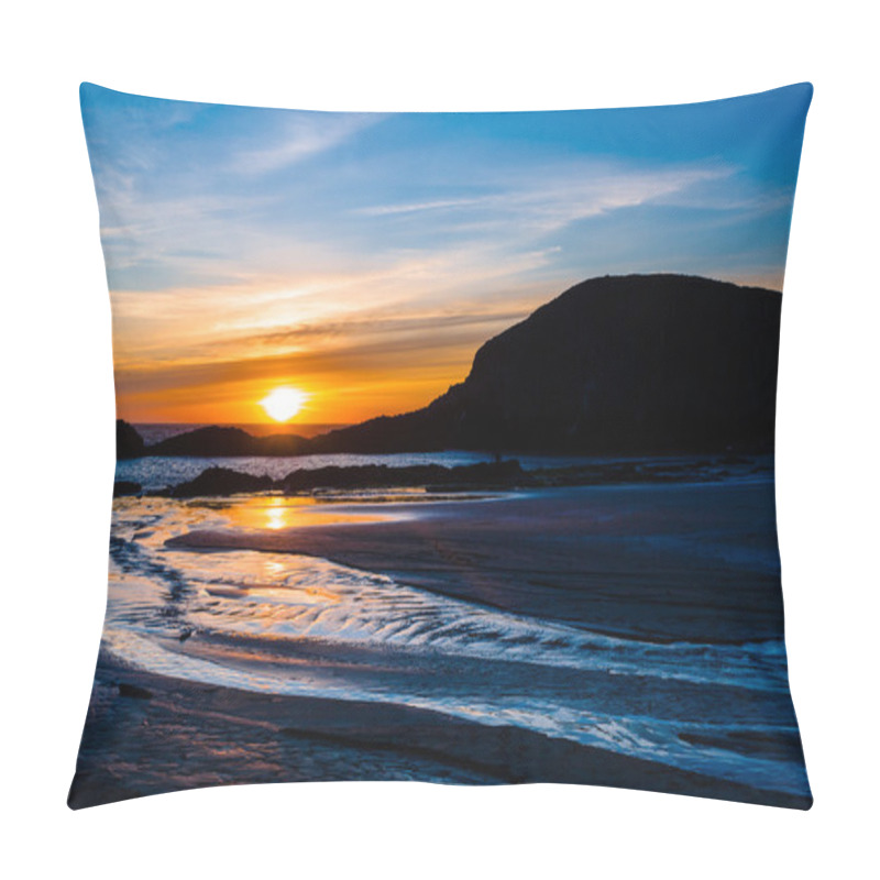 Personality  Seal Rock Beach At Sunset In Oregon Pillow Covers