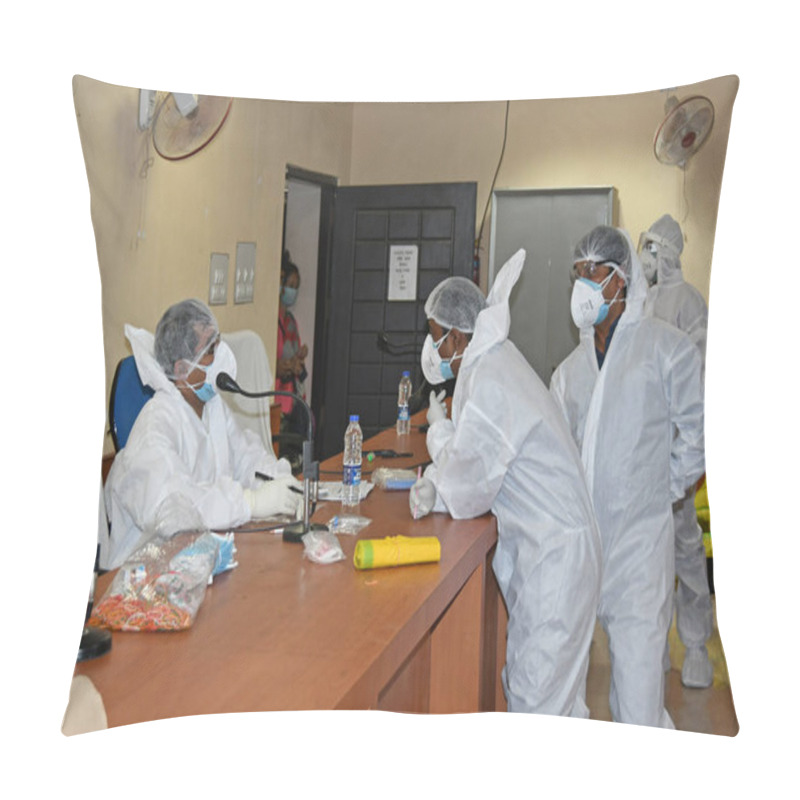 Personality  Burdwan Town, Purba Bardhaman District, West Bengal / India - 24.06.2020: Health Workers Are Collecting Samples Of Asymptomatic Journalist For COVID-19 (Novel Coronavirus) Test In The Initiative Of Purba Bardhaman District Health Department. Pillow Covers