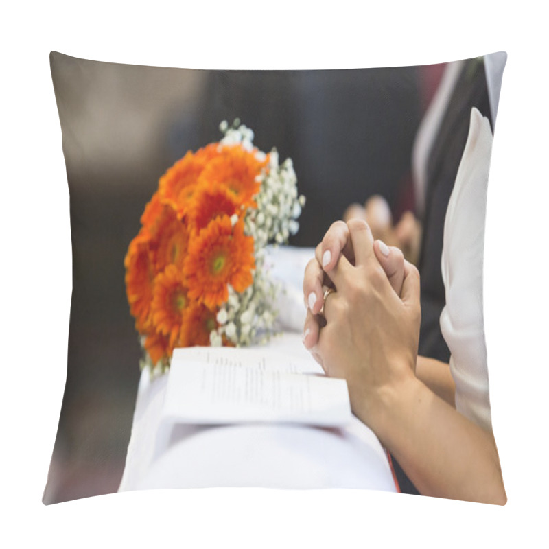 Personality  Wedding Church Pillow Covers