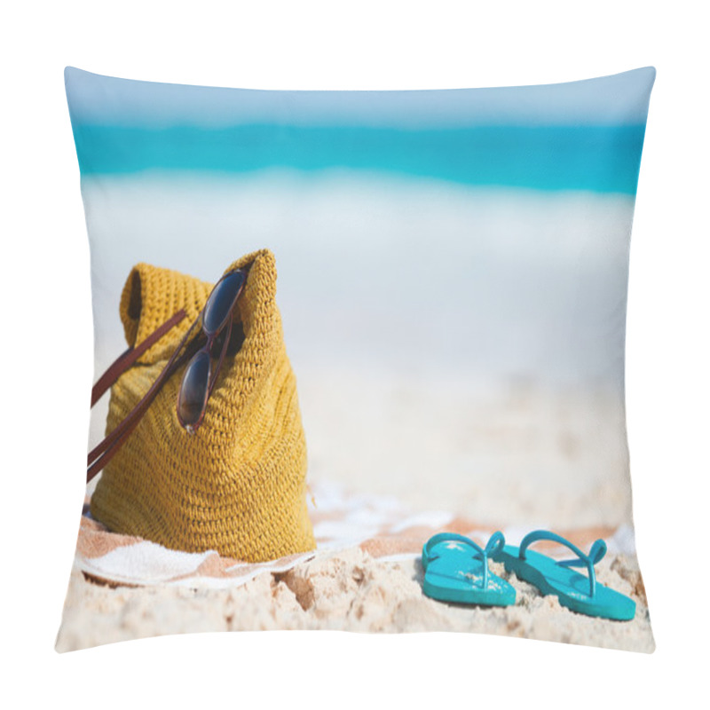 Personality  Beach Vacation Close Up Pillow Covers