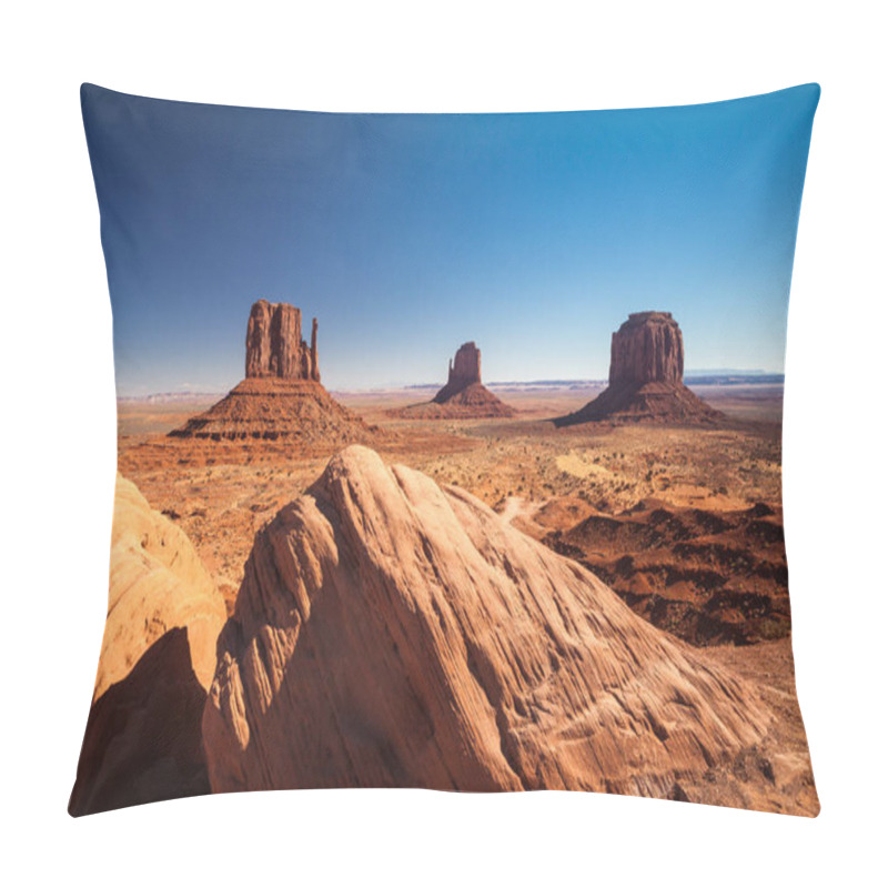 Personality  Scenic View Of Monument Valley, USA Pillow Covers