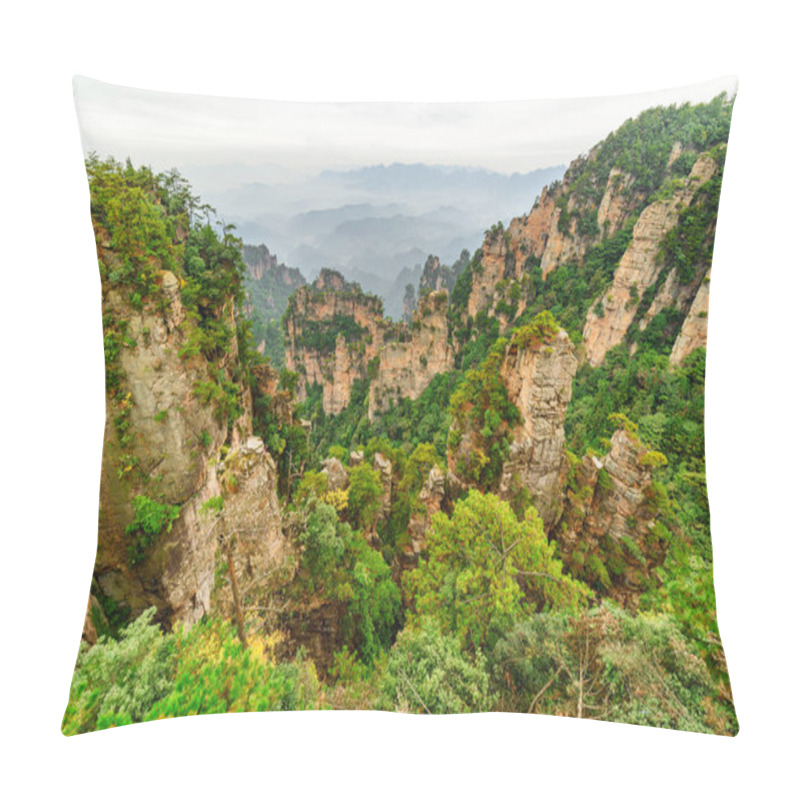 Personality  Natural Quartz Sandstone Pillars Of The Tianzi Mountains (Avatar Mountains) In The Zhangjiajie National Forest Park, Hunan Province, China. Summer Landscape. Pillow Covers