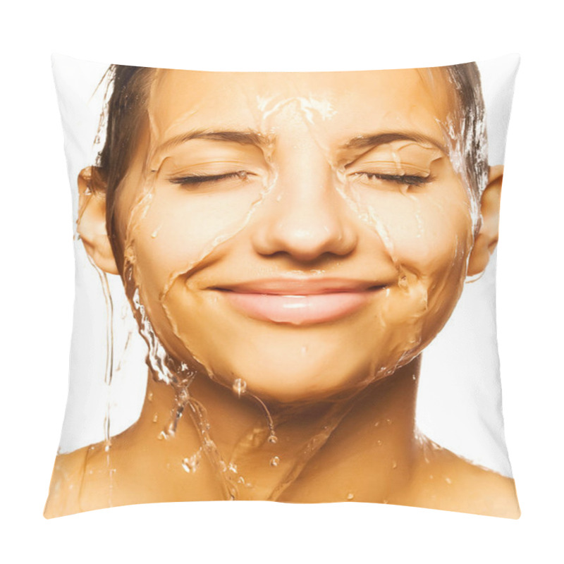 Personality  Woman Face With Water Drop Pillow Covers