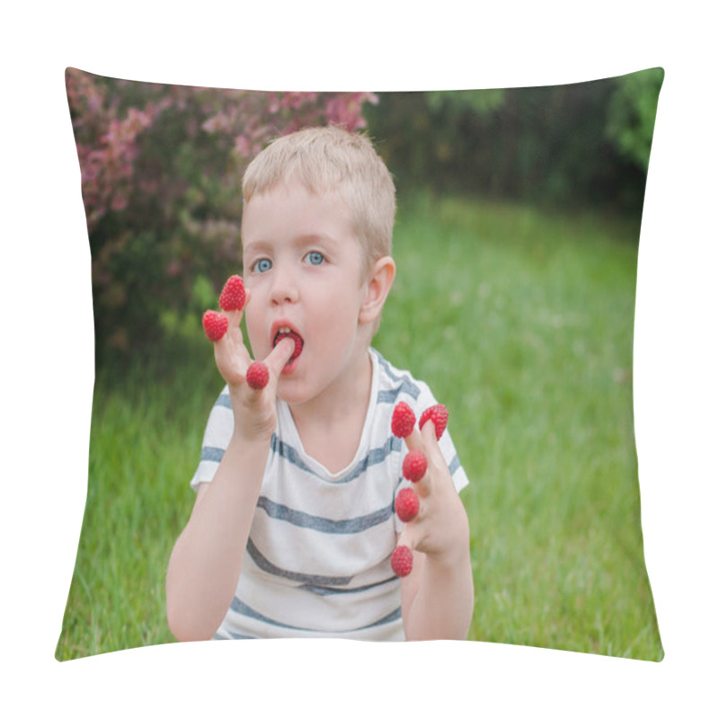 Personality  Child Put Fingers Raspberries. Kids Pick Fresh Fruit Organic Raspberries Farm. Pillow Covers