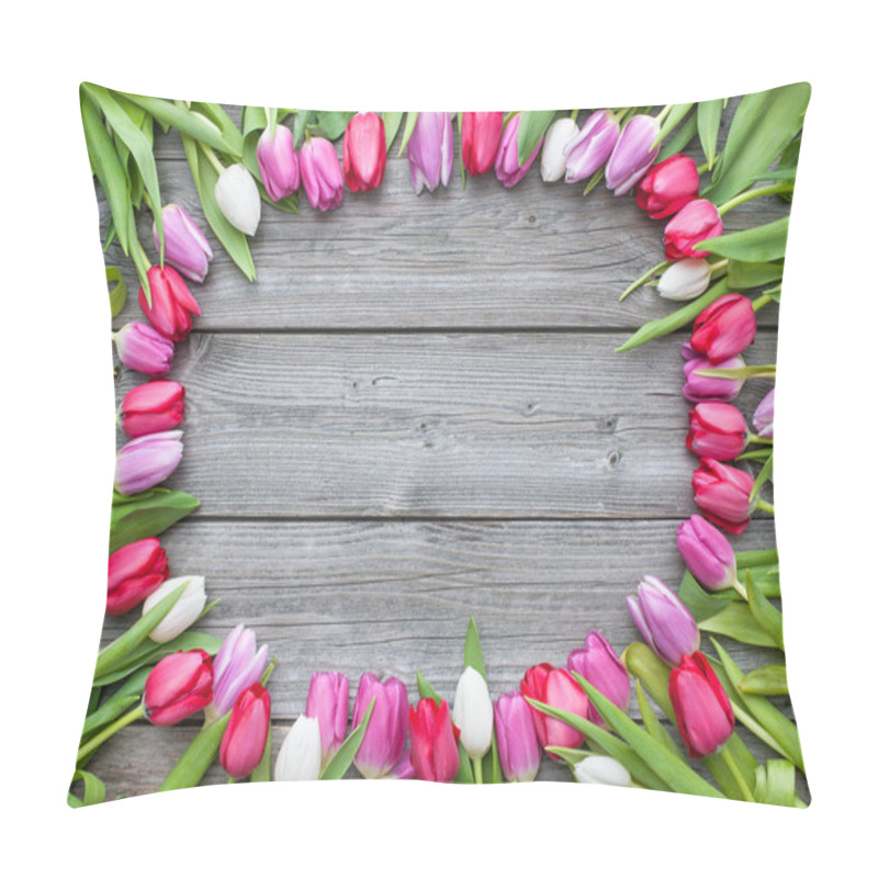 Personality  Frame Of Fresh Tulips Arranged On Old Wooden Background Pillow Covers