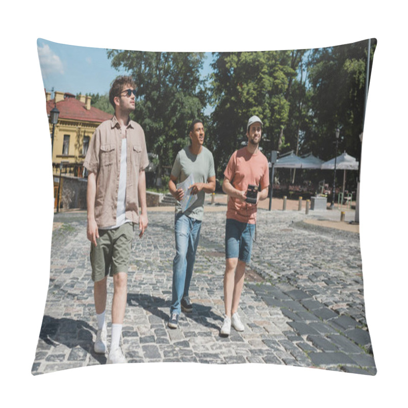 Personality  Full Length Of Tour Guide And Multicultural Travelers With Map And Vintage Camera Walking On Pavement Of Andrews Descent In Kyiv Pillow Covers