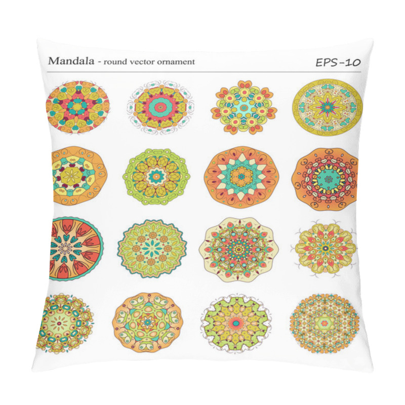 Personality  Round Geometric Ornaments Set Of Had Drawn Doodle Mandalas. Pillow Covers