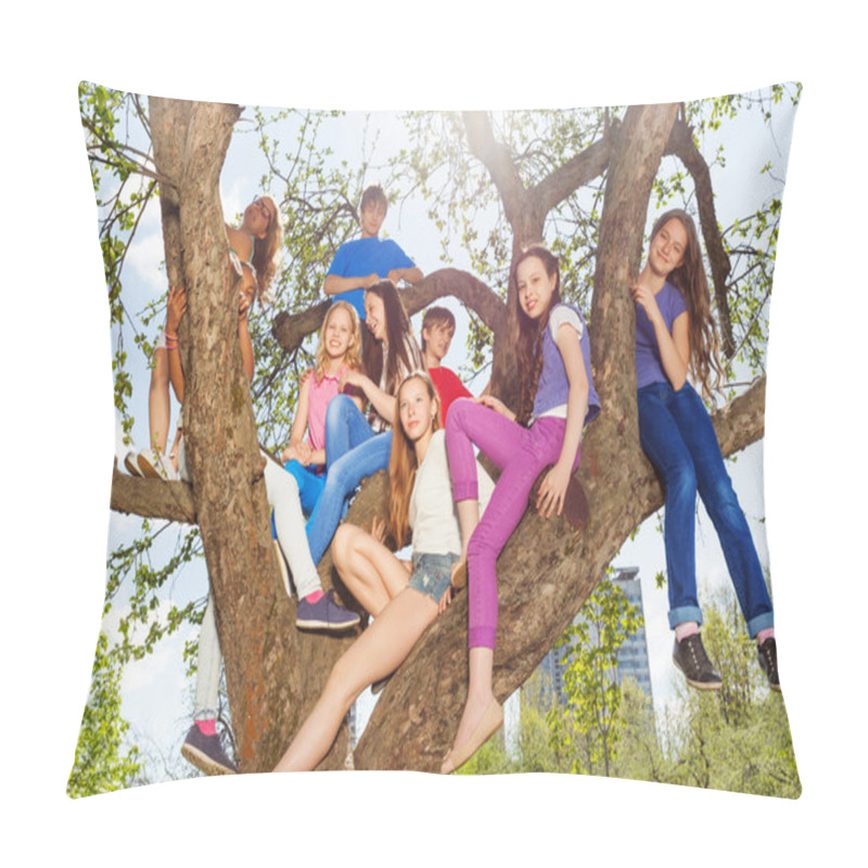 Personality  Teenagers Sit Together On Tree Benches Pillow Covers