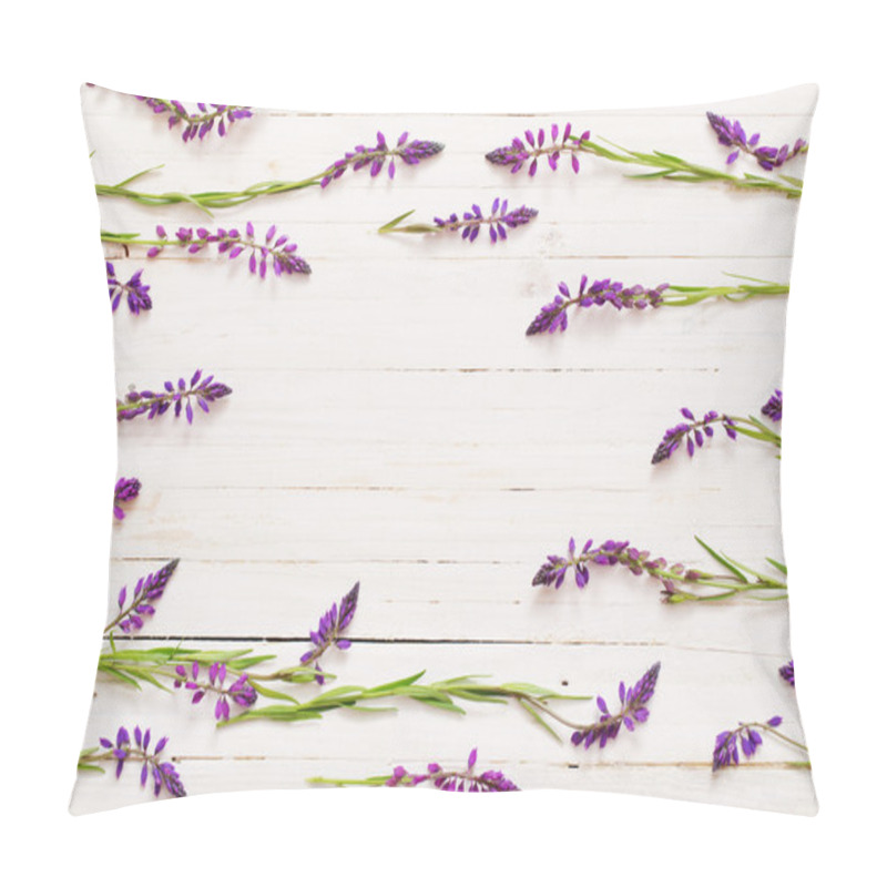 Personality  Flowers On White Wooden Background Pillow Covers