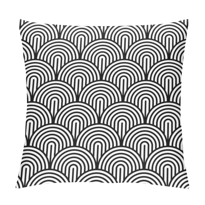 Personality  Black And White Circled Lines Pattern/ Monochrome Geometrical Shape Background Pillow Covers