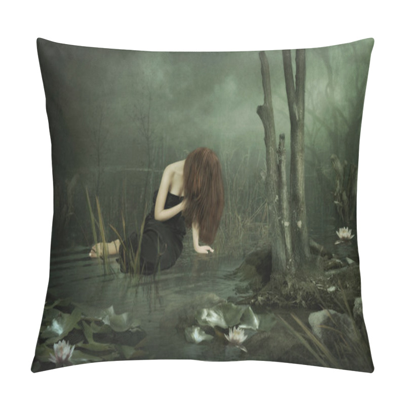 Personality  Girl On The Pond With Lilies Pillow Covers