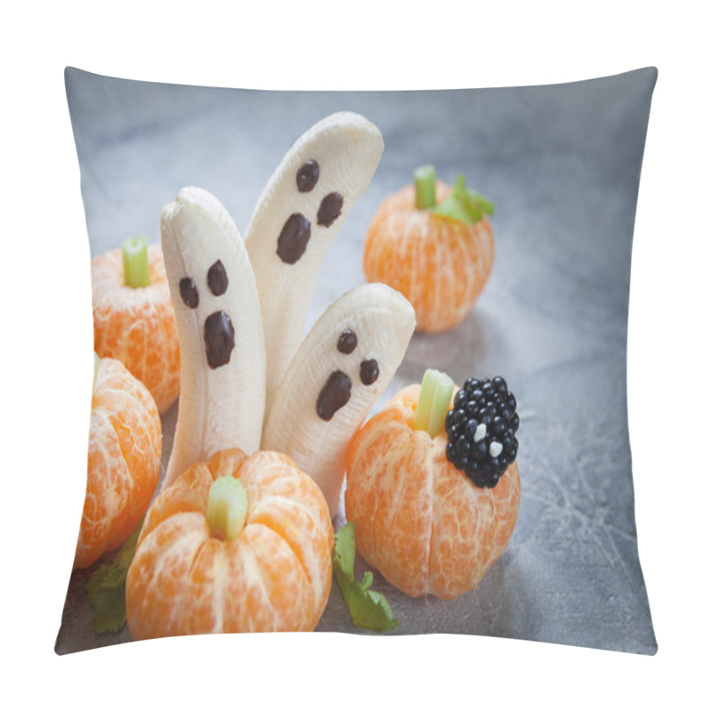 Personality  Fruit Halloween Treats. Banana Ghosts And Clementine Orange Pumpkins Pillow Covers