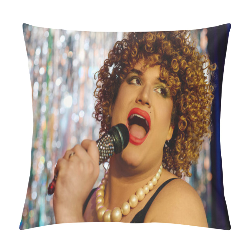 Personality  Eccentric Drag Performer Wows The Crowd With Stunning Makeup And Lively Songs At A Holiday Show. Pillow Covers