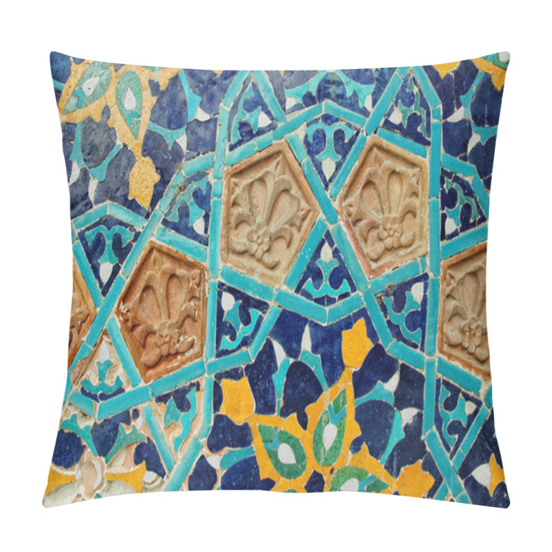 Personality  Fragment Of Tiled Wall With Arabic Mosaic Pillow Covers