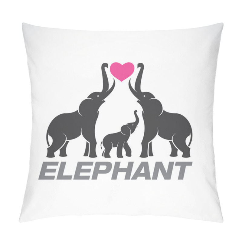 Personality  Vector Of Family Elephants And Pink Heart On White Background,  Pillow Covers