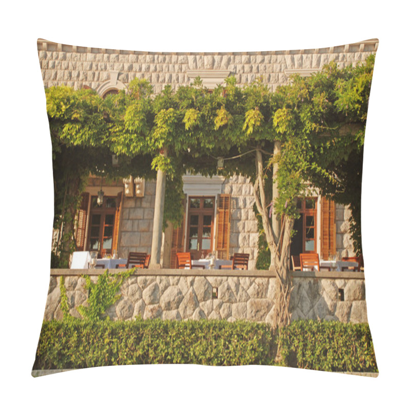 Personality  Outdoor Restaurant Terrace(Italy) Pillow Covers