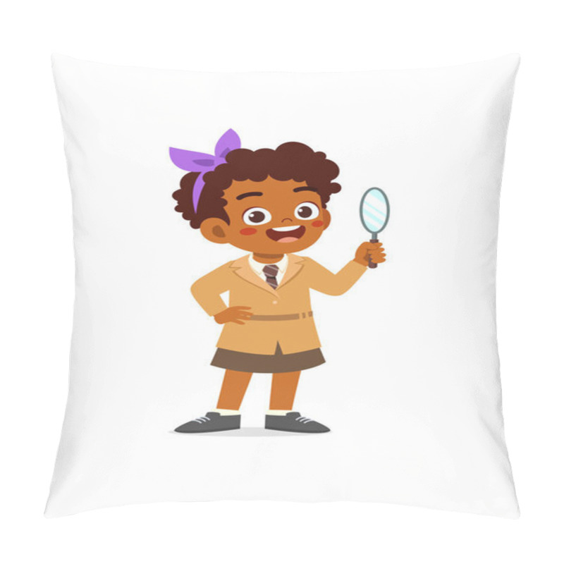 Personality  Little Kid Wearing Detective Costume And Holding Magnifying Glass Pillow Covers