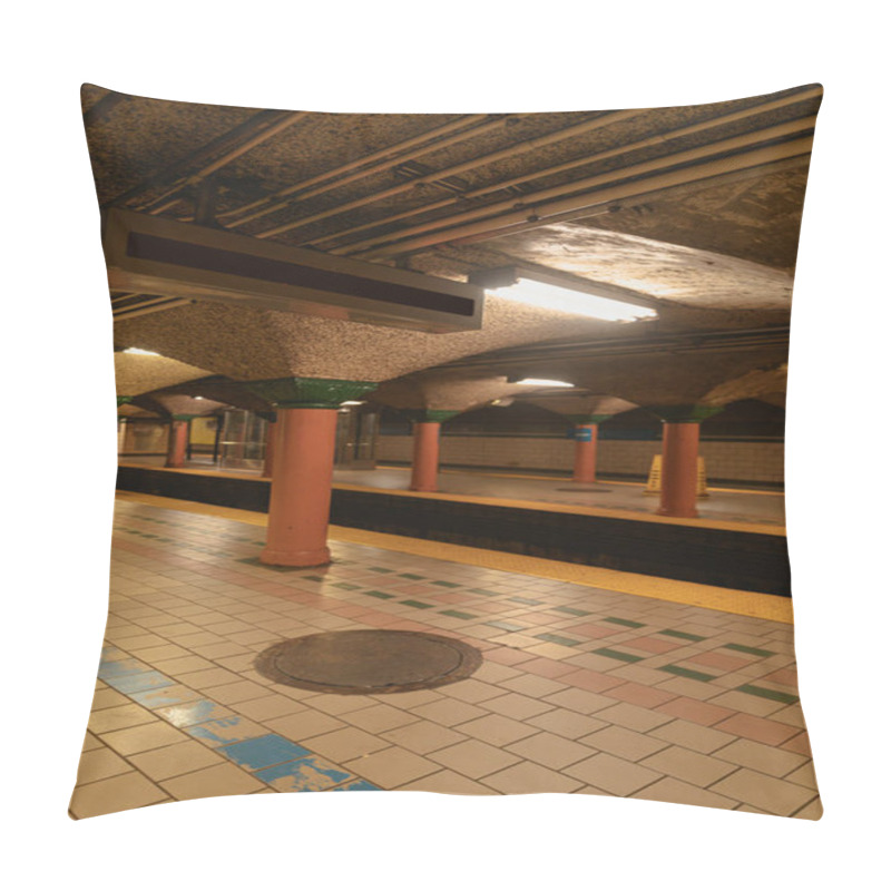 Personality  Platforms Of New York Subway With Columns And Lamps Pillow Covers