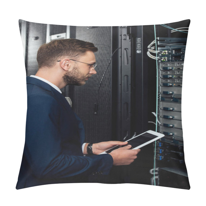 Personality  Handsome Businessman In Glasses Holding Digital Tablet And Looking At Database In Server Rack  Pillow Covers