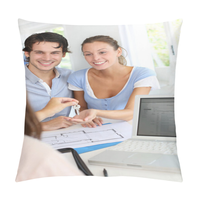 Personality  Couple Receiving Keys Of Their Home Pillow Covers