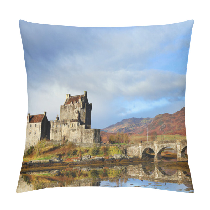 Personality  Eilean Donan Castle Pillow Covers