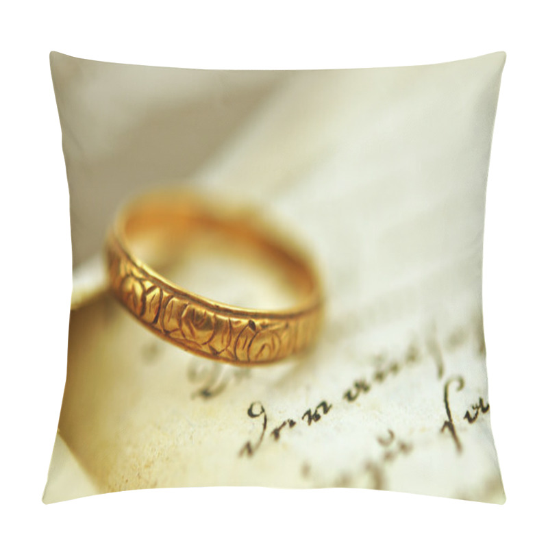 Personality  Old Wedding Ring Pillow Covers