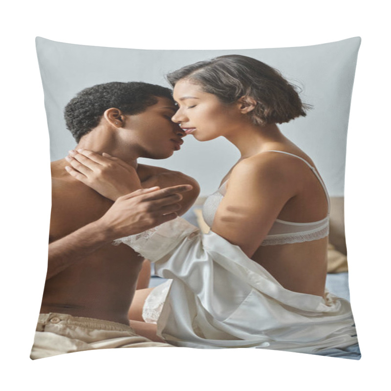 Personality  An Interracial Couple, An Asian Woman And An African American Man, Embrace And Kiss Passionately In Bed. Pillow Covers