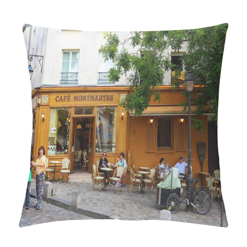 Personality  The Montmartre Is French Traditional Cafe Located In Montmartre, Paris, France. Pillow Covers