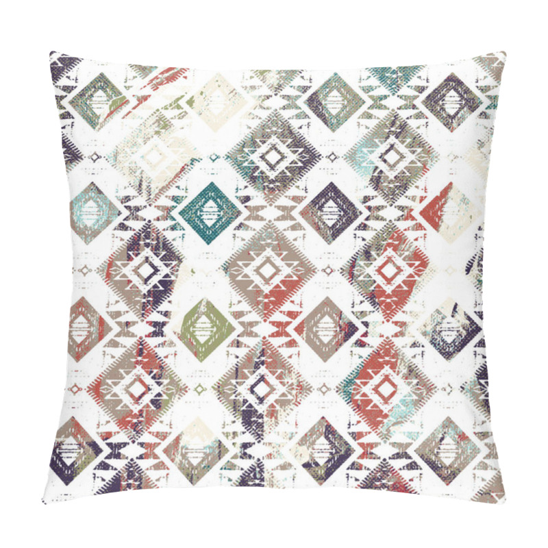 Personality  Geometric Kilim Ikat Pattern With Grunge Texture Pillow Covers