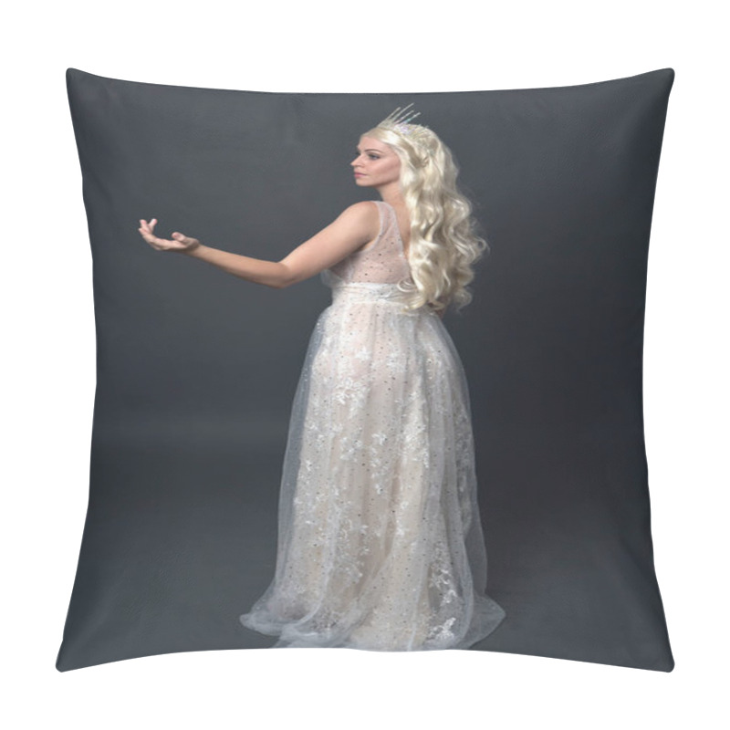 Personality  Full Length Portrait Of Beautiful Women With Long Blonde Hair, Wearing Fantasy  Princess Crown And Elegant White Ball Gown, Standing Pose With Hand Gesture. Isolated On Dark Grey Studio Background. Pillow Covers