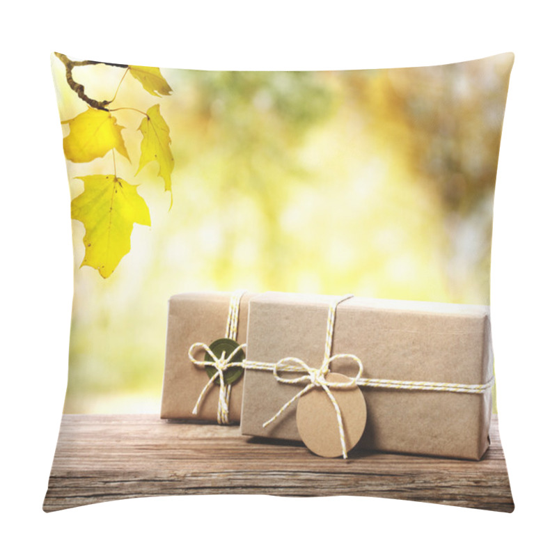 Personality  Handcrafted Gift Boxes With An Autumn Foliage Background Pillow Covers