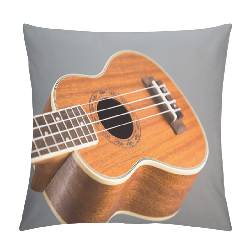 Personality  Classic Ukulele Guitar Pillow Covers