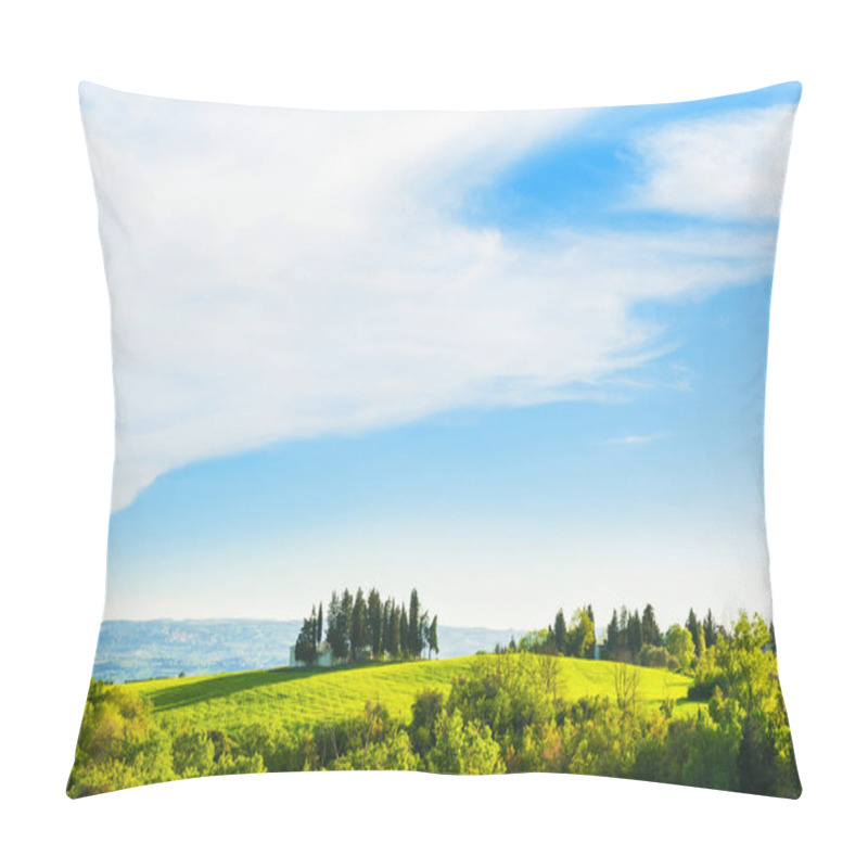 Personality  Tuscany Landscape, Italy Pillow Covers