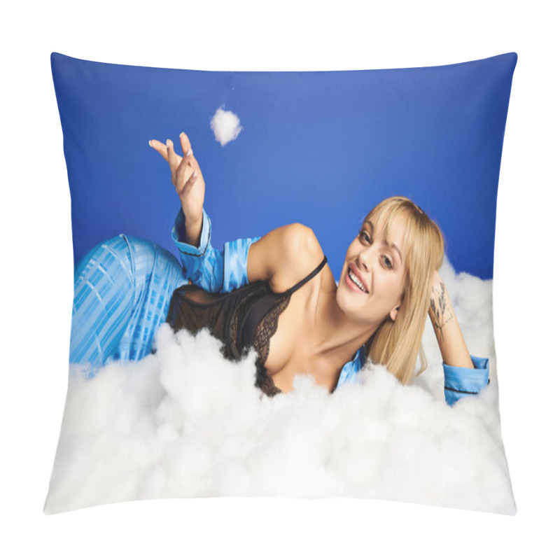 Personality  A Mesmerizing Blonde Woman In Vibrant Attire Lounging On A Bed Of Clouds In The Sky. Pillow Covers