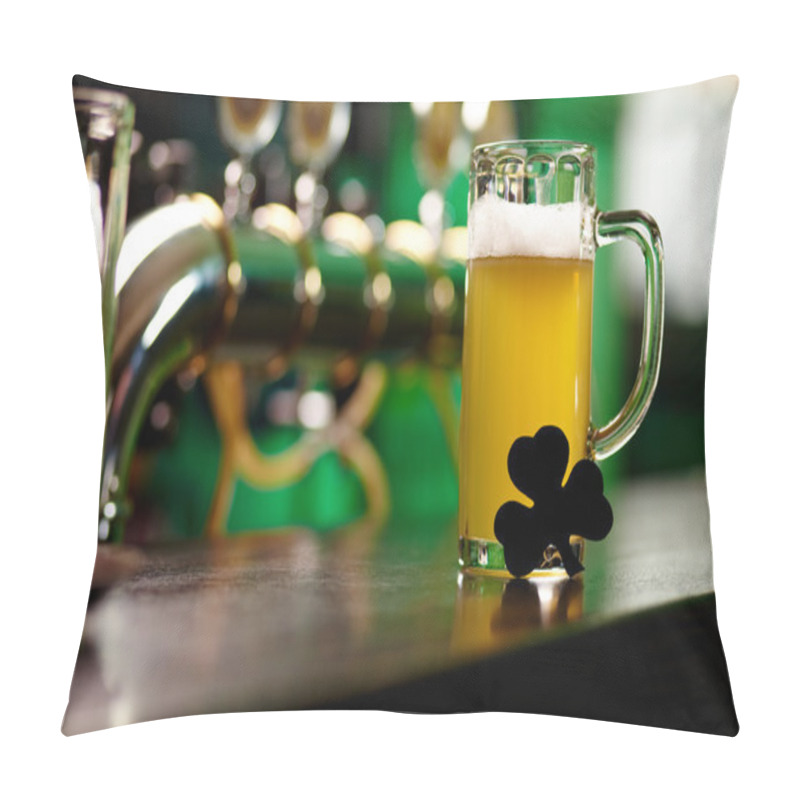 Personality  Glass Of Beer With Shamrock Leaf Pillow Covers