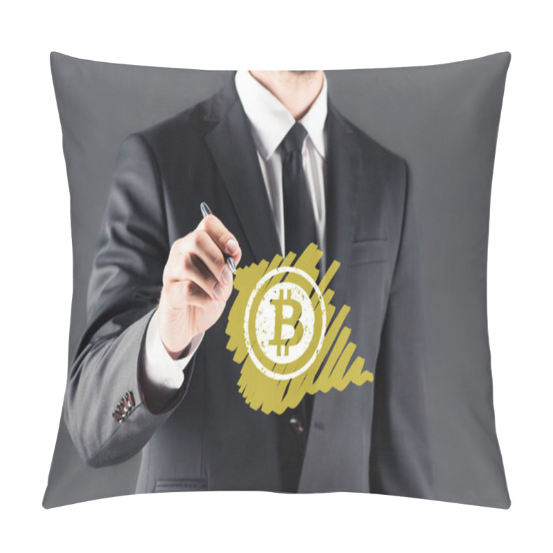 Personality  Businessman Drawing Bitcoin Sign Pillow Covers