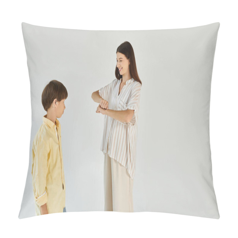 Personality  A Young Boy Smiles As His Mom Gestures To Him, Fostering Understanding And Connection. Pillow Covers