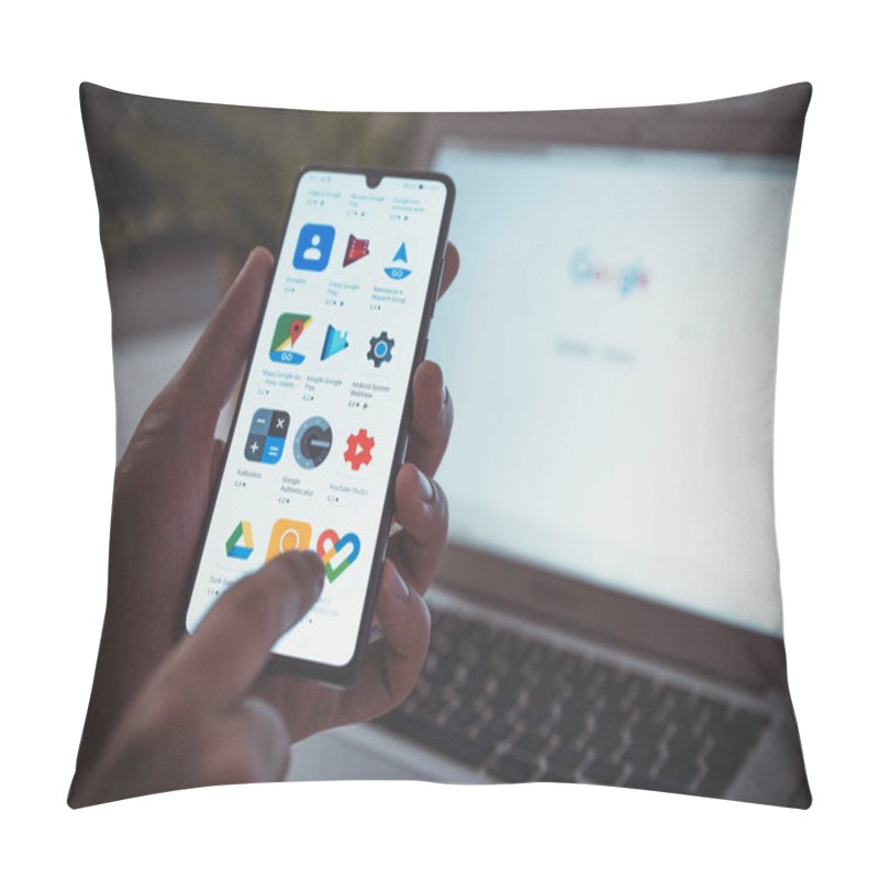 Personality  Google Apps Icons On Huawei P30 Screen Pillow Covers