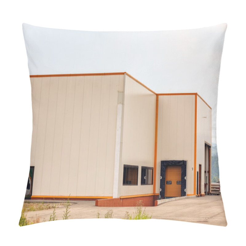 Personality  Aluminum Facade On Industrial Building Pillow Covers