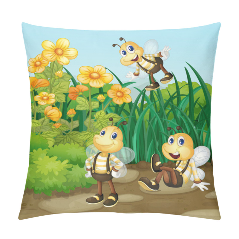 Personality  Bee In Garden Pillow Covers