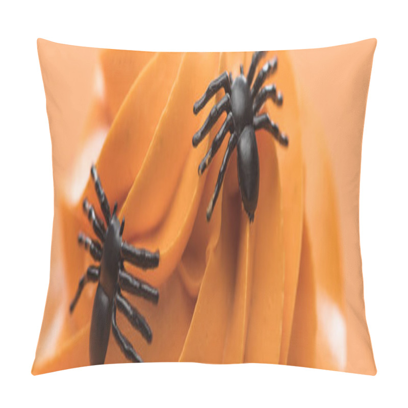 Personality  Close Up View Of Spooky Halloween Cupcake With Spiders On Cream Isolated On Orange, Panoramic Shot Pillow Covers