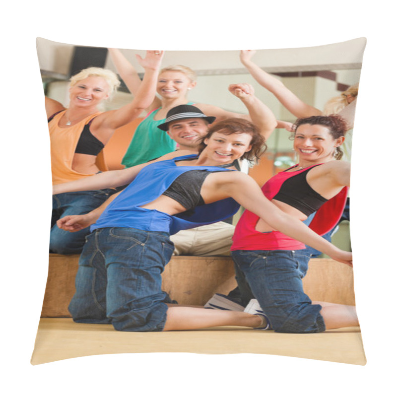 Personality  Young People Dancing In A Studio Pillow Covers