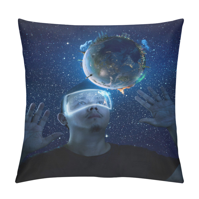 Personality  Man Using Virtual Reality Glasses Pillow Covers