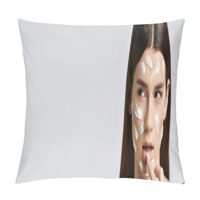 Personality  A Striking Young Woman Decorated With White Cream On Her Face, Exuding An Ethereal And Artistic Aura. Pillow Covers