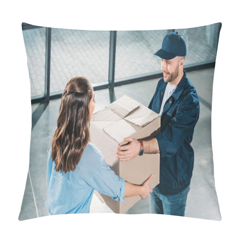 Personality  Delivery Pillow Covers